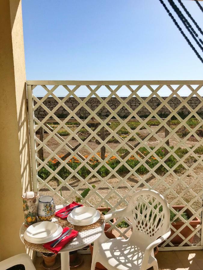 La Diga - Bilocale A Marzamemi, Fronte Mareアパートメント エクステリア 写真